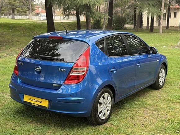DEĞİŞENSİZ BAKIMLI TERTEMİZ HYUNDAI İ30 6 İLERİ