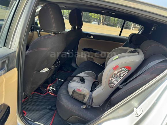 İlk sahibinden  Kia Sportage 1.6 CRDI Prestige 2019 Model İstanbul 97.000 km Gri (Gümüş)