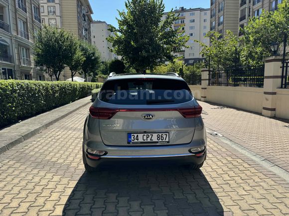İlk sahibinden  Kia Sportage 1.6 CRDI Prestige 2019 Model İstanbul 97.000 km Gri (Gümüş)