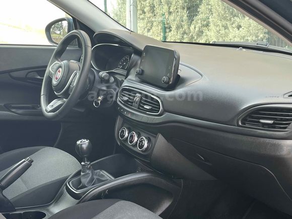 2023 Fiat Egea 1.4 Easy Plus Boyasız Değişensiz 