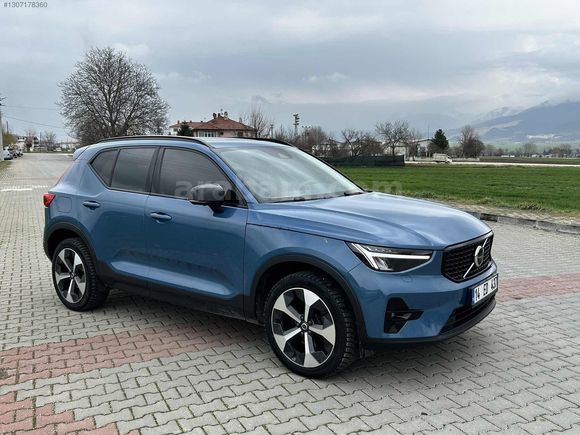 2023 HATASIZ-BOYASIZ VOLVO CX 40 OTOMATİK 67.000 KM PLUS DARK