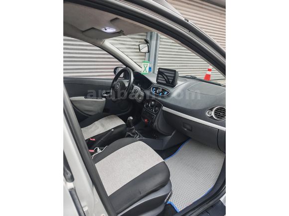 Sahibinden Renault Clio 1.5 dCi Grandtour Authentique 2012 Model İstanbul 233.000 km Gri