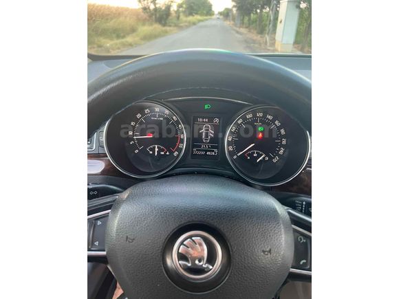 Sahibinden Skoda SuperB 1.6 TDI Elegance 2013 Model 