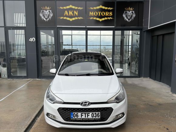 Galeriden Hyundai i20 1.4 MPI Style 2017 Model Ankara