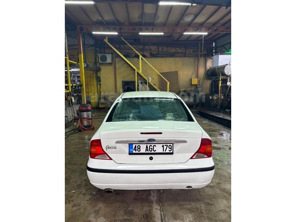 Sahibinden Ford Focus 1.6 Comfort 2005 Model