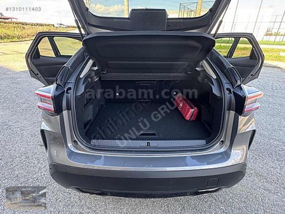 ÜNLÜ GRUP TAN 2025 CİTROEN C4 HYBRID MAX HATASIZ