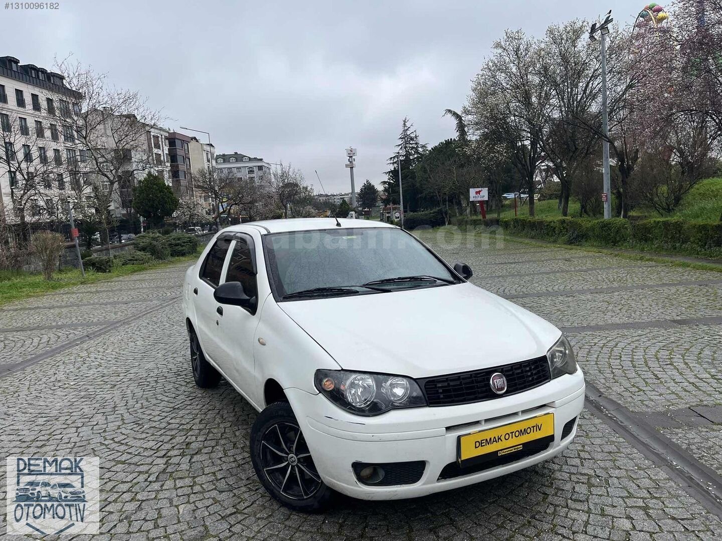 Galeriden Fiat Albea Sole 1.3 Multijet Active 2011 Model İstanbul 248.000 km Beyaz 3