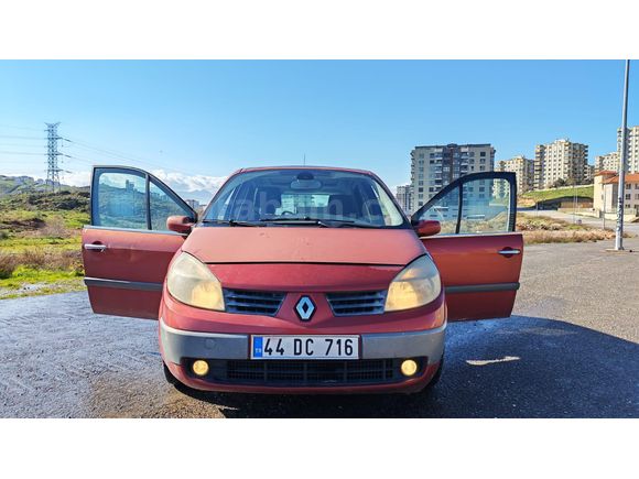 Sahibinden Renault Scenic 1.6 Dynamique 2004 Model