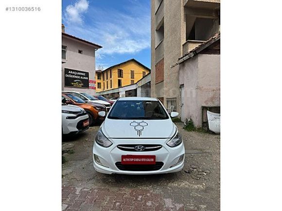 ALTINTOP GARAJDAN 2015 MODEL HYUNDAİ ACCENT BLU