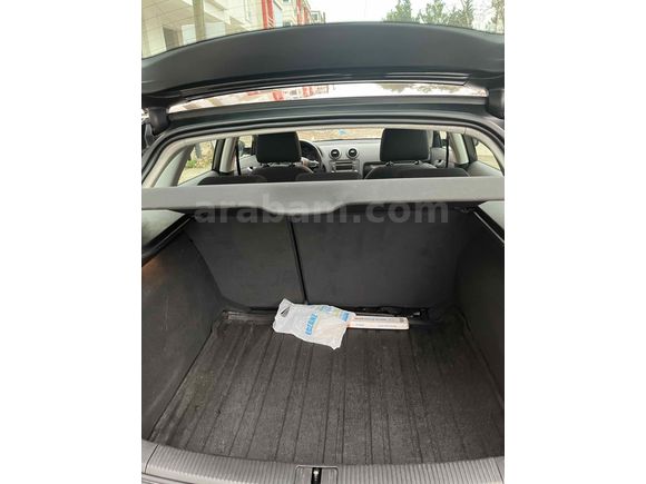 FULL YETKİLİ SERVİS BAKIMLI.
2. Sahibinden AUDI A3