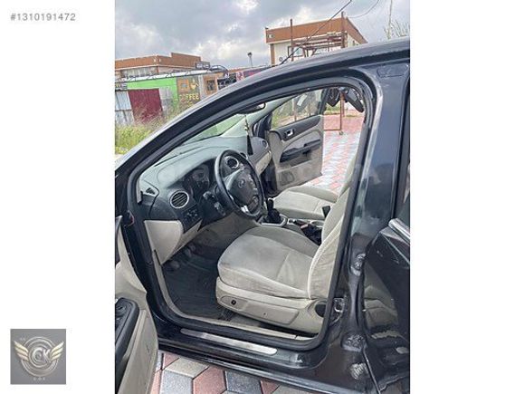 Galeriden satılık 2006 model Ford Focuscia