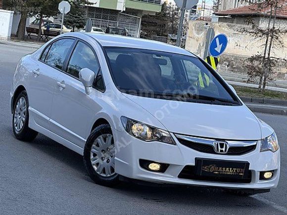 2012 HONDA CIVİC BENZİNLİ EMSALSİZ TEMİZLİKTE SADECE 78 BİNDE