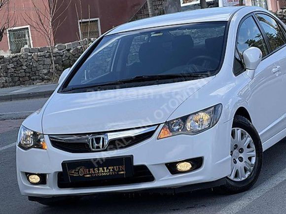 2012 HONDA CIVİC BENZİNLİ EMSALSİZ TEMİZLİKTE SADECE 78 BİNDE