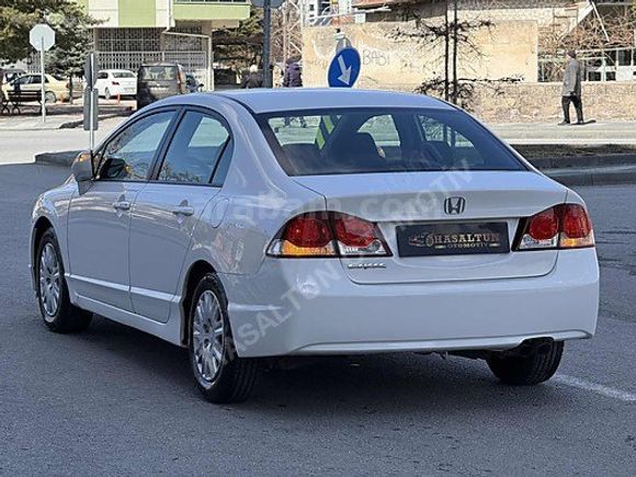 2012 HONDA CIVİC BENZİNLİ EMSALSİZ TEMİZLİKTE SADECE 78 BİNDE