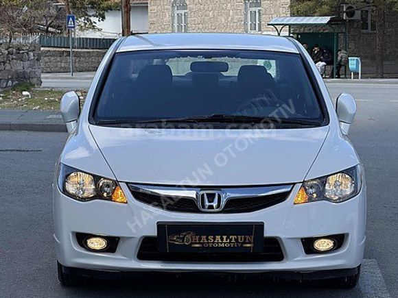 2012 HONDA CIVİC BENZİNLİ EMSALSİZ TEMİZLİKTE SADECE 78 BİNDE