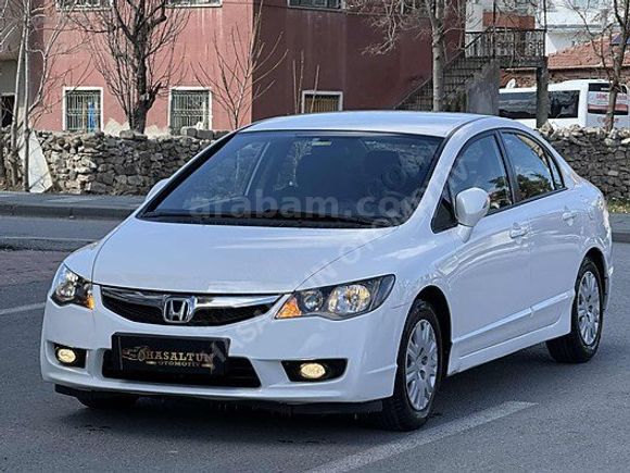 2012 HONDA CIVİC BENZİNLİ EMSALSİZ TEMİZLİKTE SADECE 78 BİNDE
