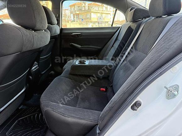 2012 HONDA CIVİC BENZİNLİ EMSALSİZ TEMİZLİKTE SADECE 78 BİNDE