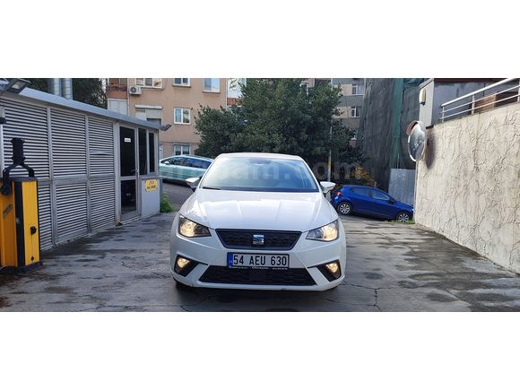 SAHİBİNDEN NADİR! 2020 SEAT IBIZA DÜZ VİTES | 33.000 KM | GARAJ ARABASI