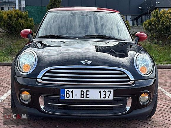 C & M MOTORS'DAN OTOMATİK SANROUF DÜŞÜK KM GENİŞ EKRAN