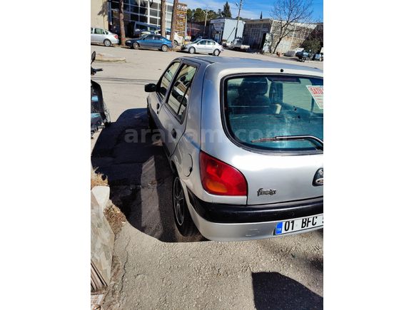 Sahibinden Ford Fiesta 1.25 Flair 2001 Model