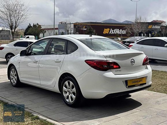 ÇAĞDAŞ'TAN 2015 ASTRA 1.6 CDTI EDİTİON 170.000 KM FIRSAT ARACII
