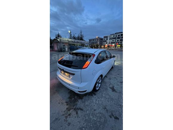 Sahibinden Ford Focus 1.6 Comfort 2011 Model 