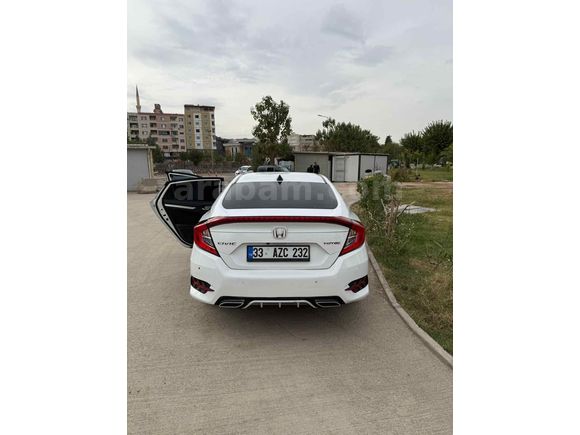 Sahibinden Honda Civic 1.6i DTEC Executive 2018 Model 