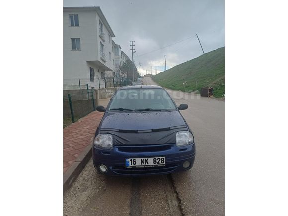Sahibinden Renault Clio 1.4 RNA 2002 Model