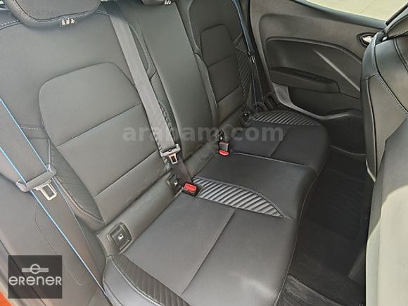 ERENER 2024 RENAULT CLİO 1.0TCE TECHNO ESPRİT ALPİNE 20.000 KM