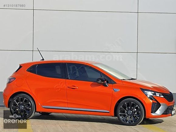 ERENER 2024 RENAULT CLİO 1.0TCE TECHNO ESPRİT ALPİNE 20.000 KM