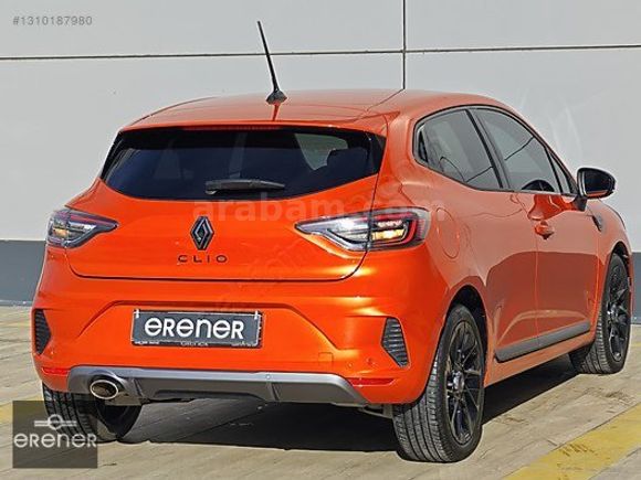 ERENER 2024 RENAULT CLİO 1.0TCE TECHNO ESPRİT ALPİNE 20.000 KM