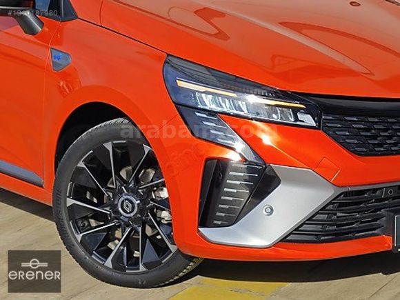 ERENER 2024 RENAULT CLİO 1.0TCE TECHNO ESPRİT ALPİNE 20.000 KM