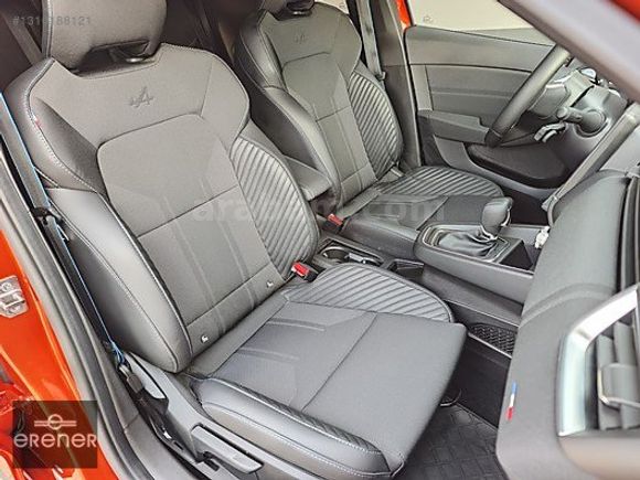 ERENER 2024 RENAULT CLİO 1.0TCE TECHNO ESPRİT ALPİNE 11.000 KM