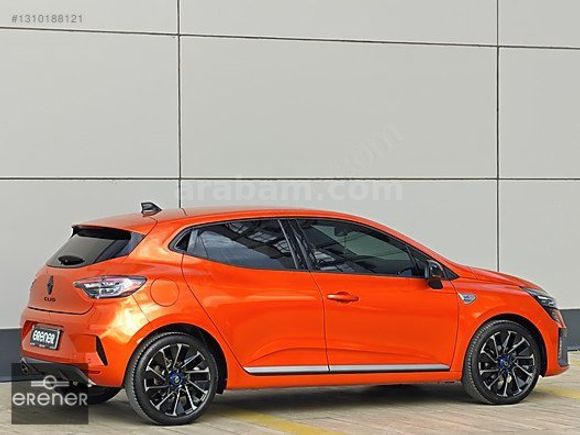 ERENER 2024 RENAULT CLİO 1.0TCE TECHNO ESPRİT ALPİNE 11.000 KM