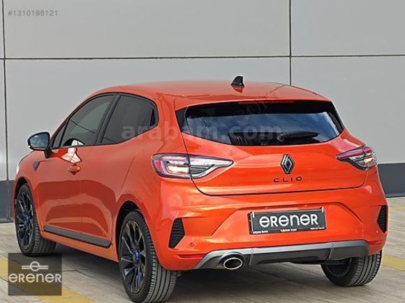 ERENER 2024 RENAULT CLİO 1.0TCE TECHNO ESPRİT ALPİNE 11.000 KM