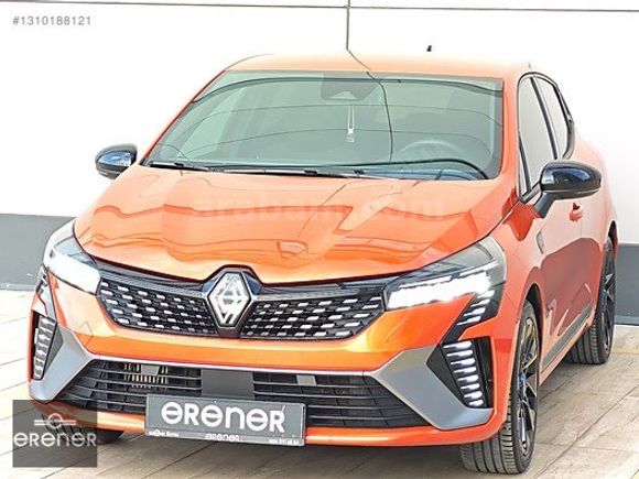ERENER 2024 RENAULT CLİO 1.0TCE TECHNO ESPRİT ALPİNE 11.000 KM