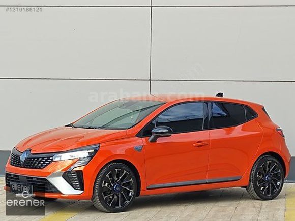 ERENER 2024 RENAULT CLİO 1.0TCE TECHNO ESPRİT ALPİNE 11.000 KM