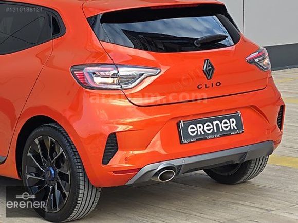 ERENER 2024 RENAULT CLİO 1.0TCE TECHNO ESPRİT ALPİNE 11.000 KM