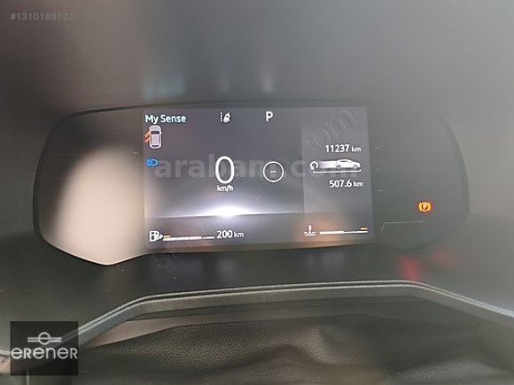 ERENER 2024 RENAULT CLİO 1.0TCE TECHNO ESPRİT ALPİNE 11.000 KM