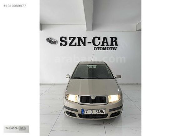 FIRSAT ARACI SKODA FABİA UYGUN FİYAT EMSALSİZ TEMİZLİK