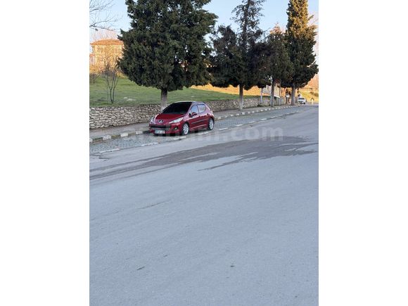 Sahibinden Peugeot 207 1.6 HDi Premium 2008 Model 