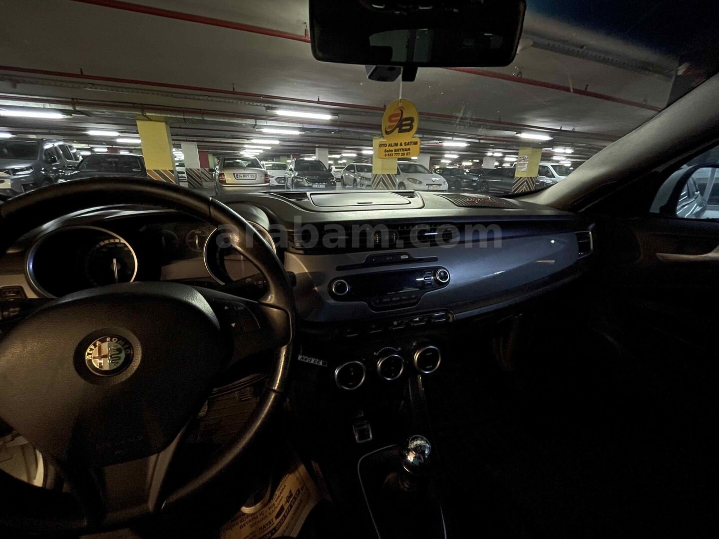 Sahibinden Alfa Romeo Giulietta 1.4 TB MultiAir Distinctive 2012 Model Diyarbakır 237.000 km Beyaz 5