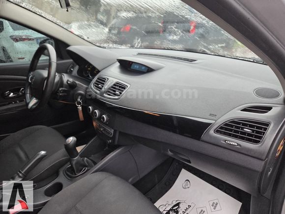 ASLANDOĞDU'DAN 2012 MEGANE 1.5DCI EXTREME DEĞİŞENSİZ/115 BİN KM