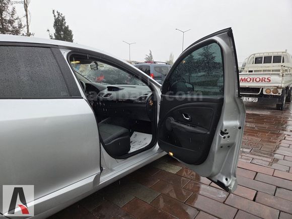 ASLANDOĞDU'DAN 2012 MEGANE 1.5DCI EXTREME DEĞİŞENSİZ/115 BİN KM
