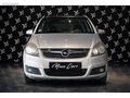 YÜCE CARS TR'DE TEK 7 KİŞİLİK CAM TAVAN HATASIZ COSMO