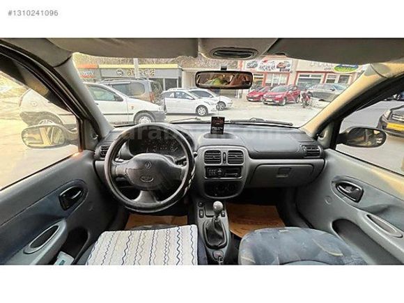 2002 KLİMALI 170 BİNDE RENAULT CLİO