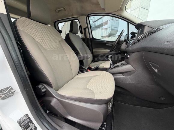 HR | Courier 1.5 TDCi Titanium - Hususi Ruhsatlı - Masrafsız