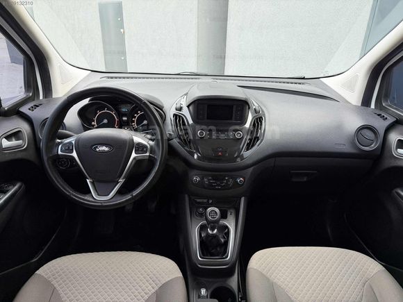 HR | Courier 1.5 TDCi Titanium - Hususi Ruhsatlı - Masrafsız
