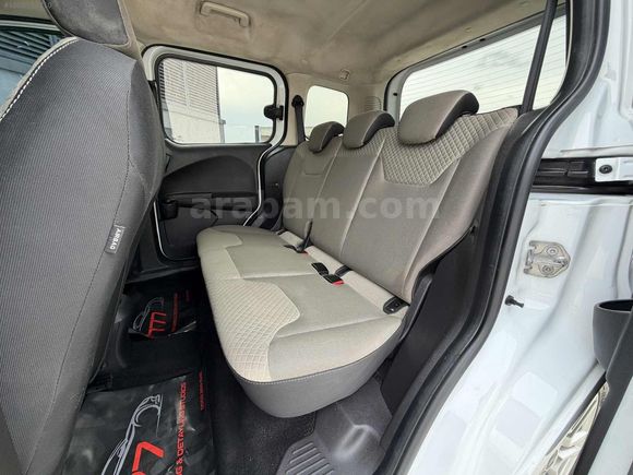 HR | Courier 1.5 TDCi Titanium - Hususi Ruhsatlı - Masrafsız