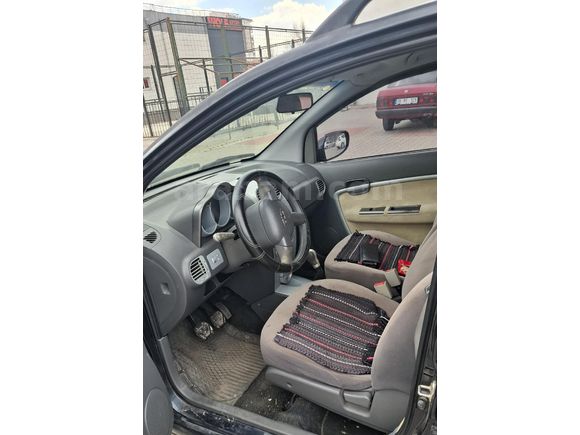 Sahibinden Chery Kimo 1.3 Lusso 2011 Model DEĞİŞENSİZ - LPG TAKILMAMIŞ - DÜRÜST İLAN
(Açıklamayı mutlaka okuyun)